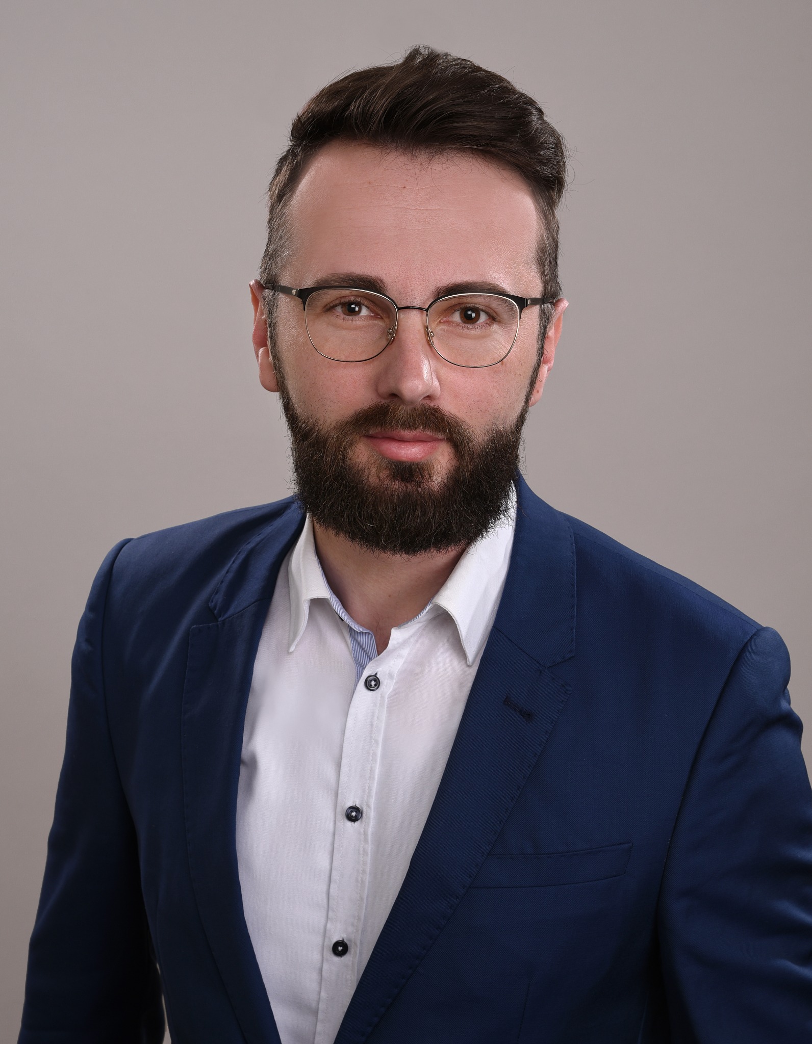 Inhaber Dardan Bajraktari